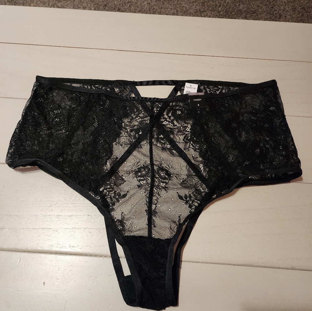 Size 3 cheeky panty